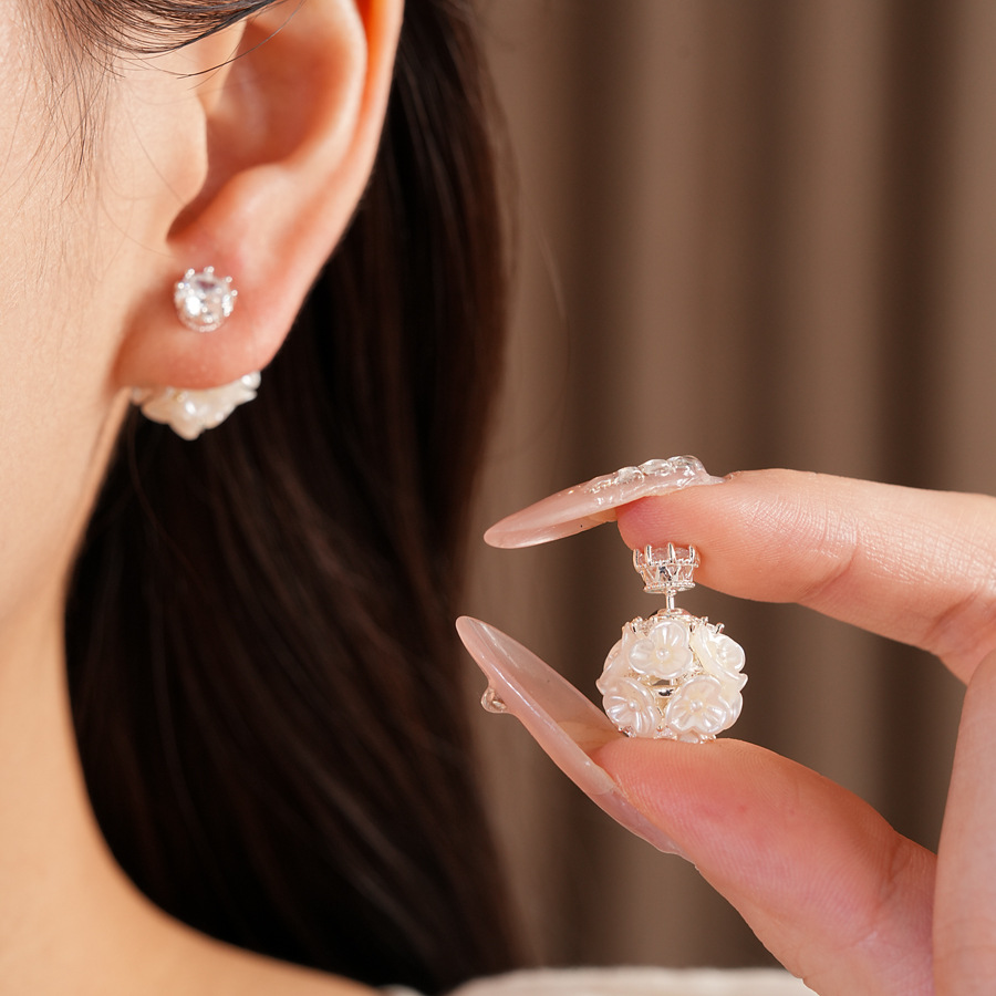 Cluster Stud Ear - DOO MEI Two Way Wear Zircon