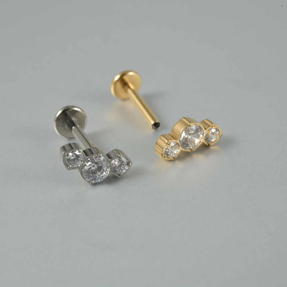 1PC Zircon G23 Solid Titanium  - Cluster Stud Ear review and price