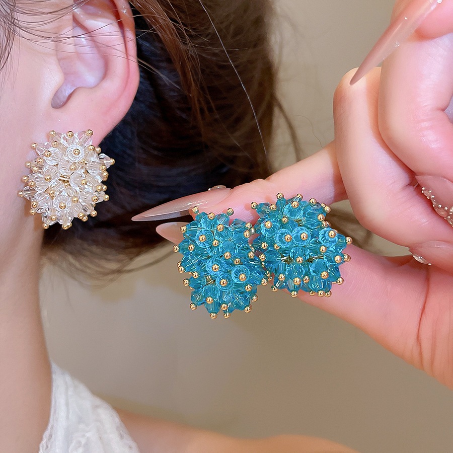 Elegant Black Beaded Cluster S - Cluster Stud Ear review and price
